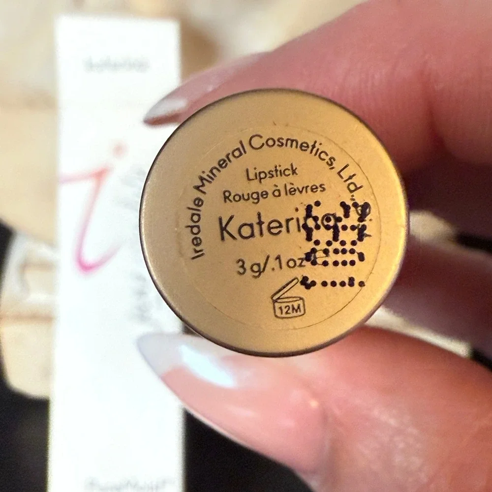Jane‎ Iredale PureMoist Lipstick Katerina Deep Red Brown Mineral Makeup 3g 0.1oz